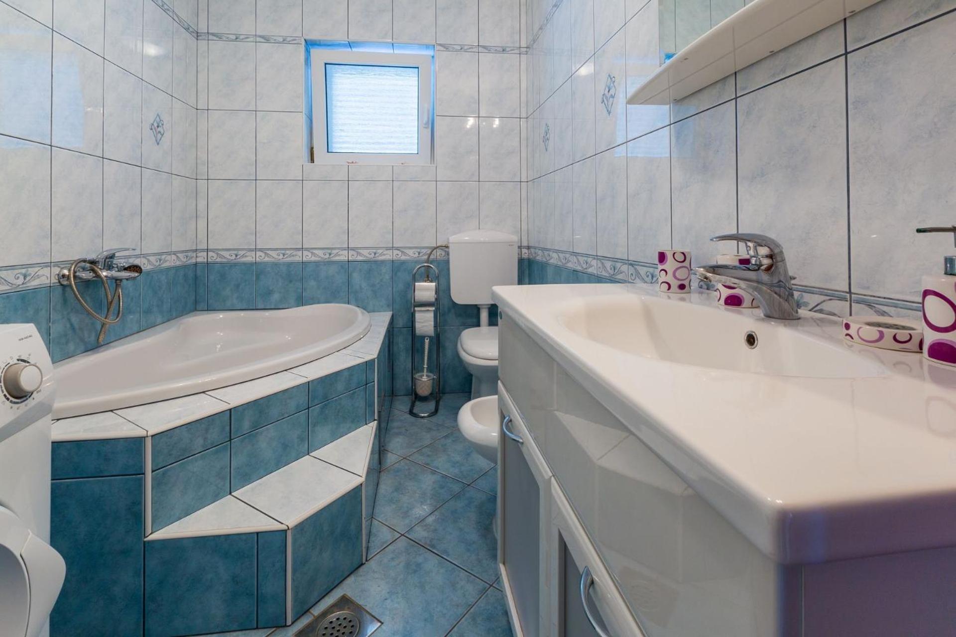 Apartments Tomica Novi Vinodolski Ngoại thất bức ảnh