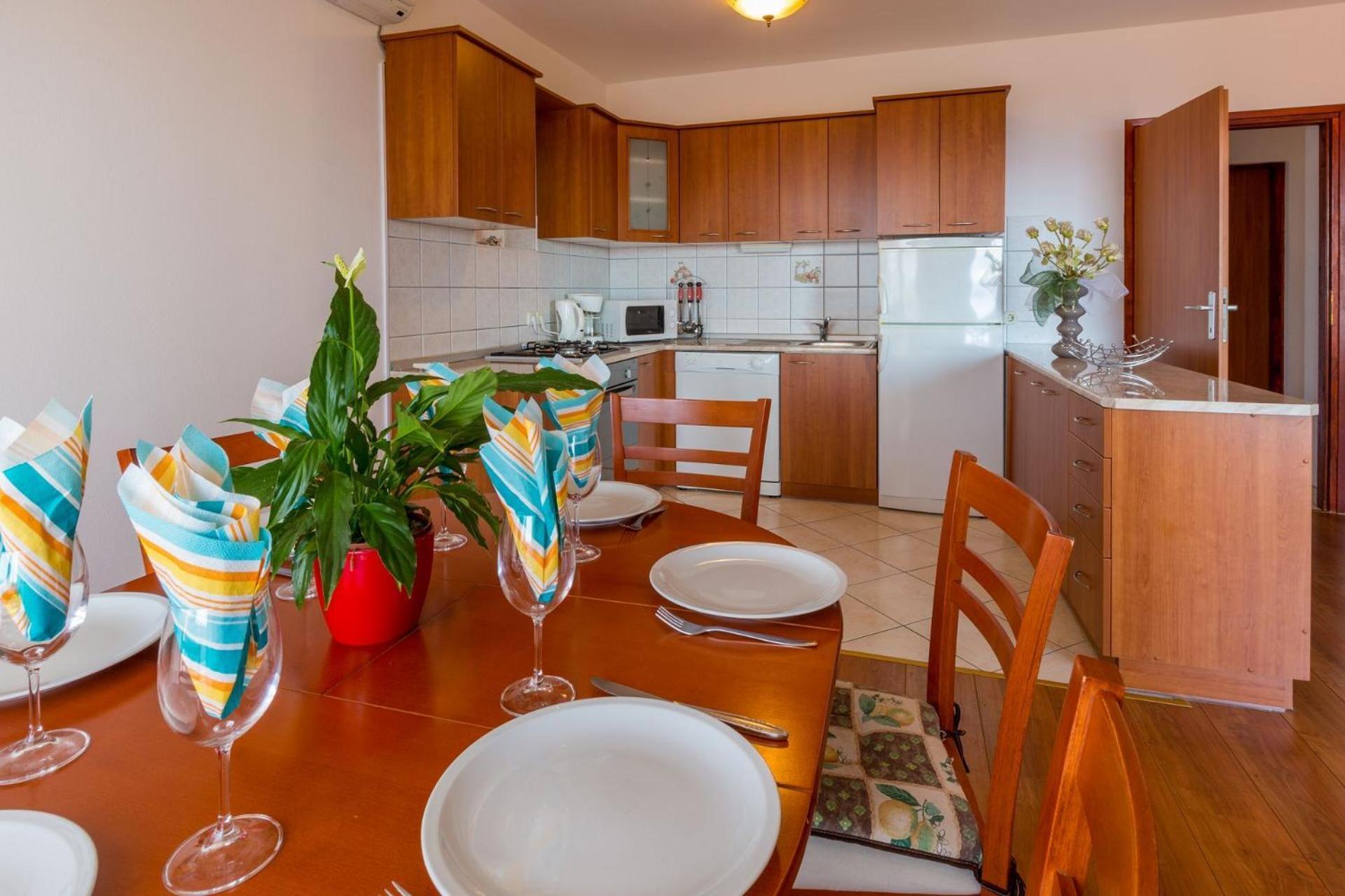 Apartments Tomica Novi Vinodolski Ngoại thất bức ảnh