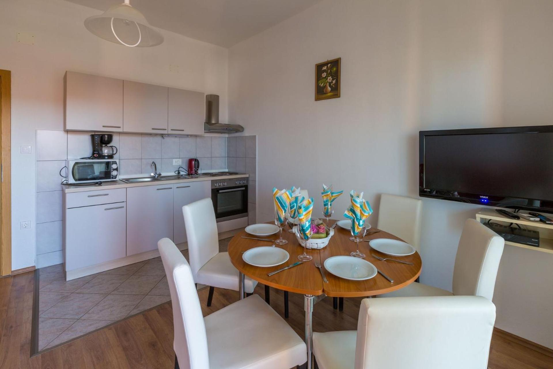 Apartments Tomica Novi Vinodolski Ngoại thất bức ảnh